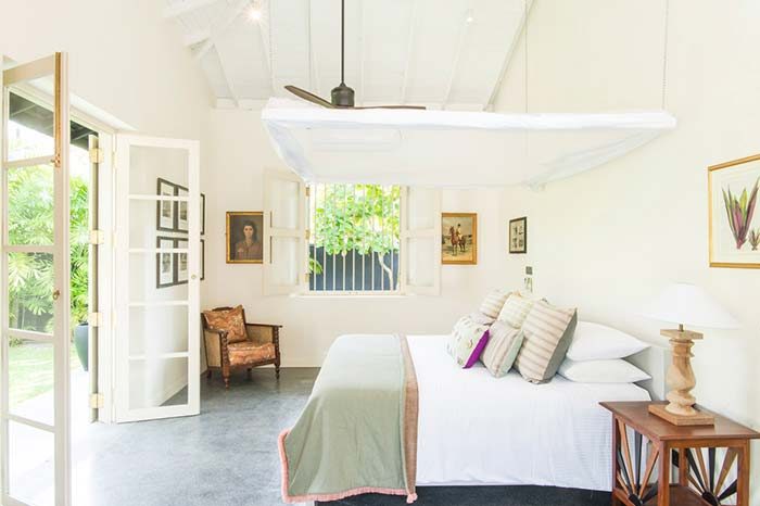 thalpe bedroom